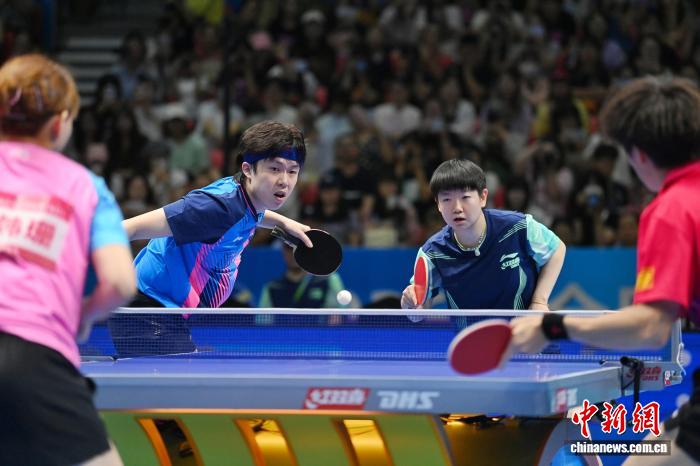 足球焦点：五大联赛最新战报与分析 - 实时比分